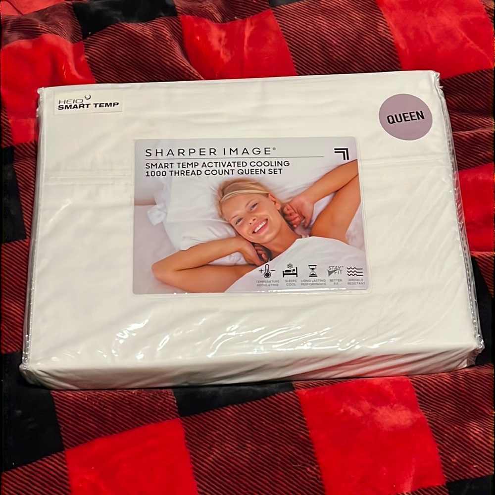 Sharper Image Smart Temp Activated Cooling 1000 Thread Cnt Queen Sheet Set white